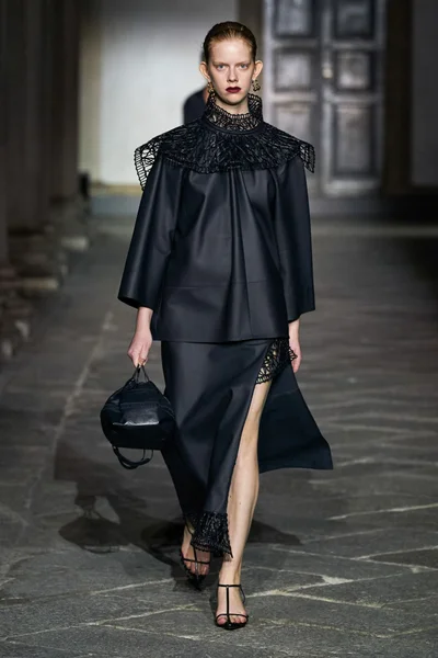 Look 51